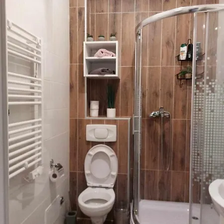 Jereza Apartman *
